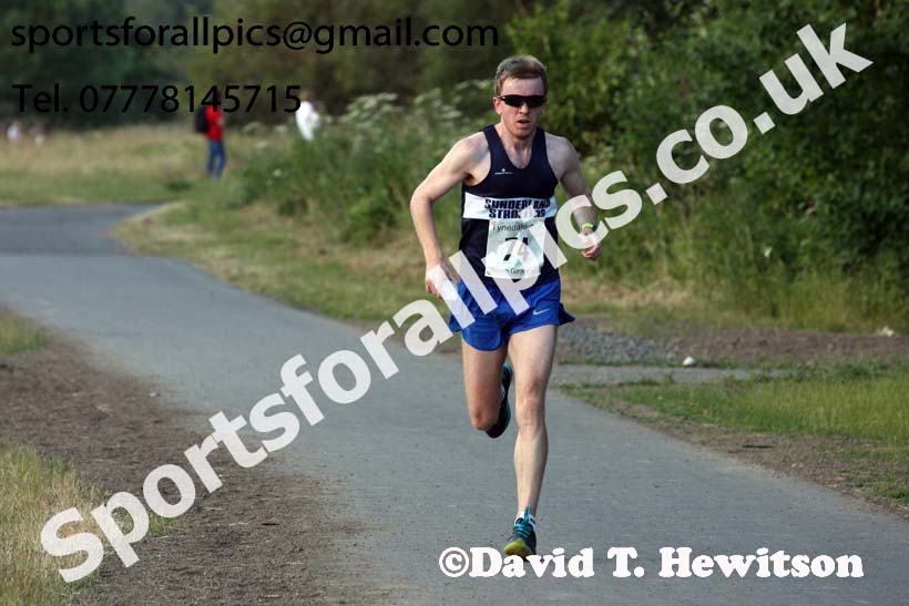 Tynedale 10k Road Race, Ovington to Low Prudhoe. Photo: David T. Hewitson/Sports for All Pics